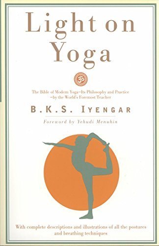 Lumière sur Le Yoga Iyengar méthode Yoga Dipika pour méditer chez soi