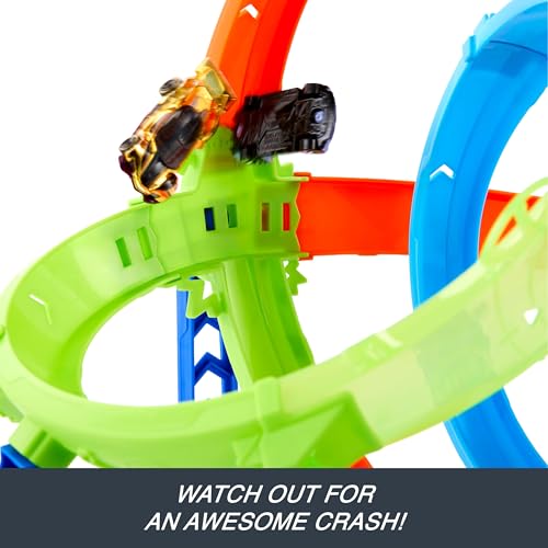 Image of Hot Wheels Toy Car Track Set, Stunt Tracks Rapid Cyclone Playset with 1:64 Scale Die-Cast Vehicle, 2 Loops & 2 Crash Zones, Speed Snap Track
