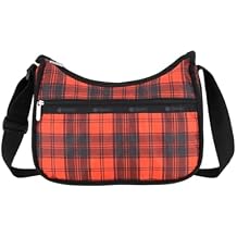 حقيبة LeSportsac Red Tartan Classic Hobo Crossbody + حقيبة مستحضرات التجميل، نمط 7520/اللون E944، منقوشة حديثة وجريئة، أسود أنيق وأحمر حار يستحضر القوة والإيجابية، لمعان دقيق، مجموعة معاد تدويرها