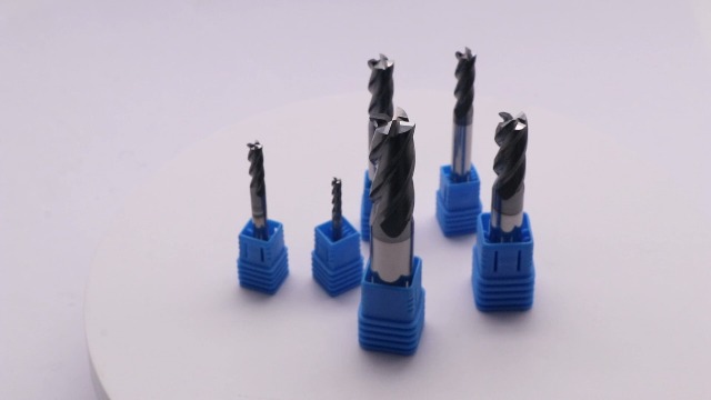 Image of 6Pcs 4 Flute Solid Carbide Square End Mills Set(1 /8 inch - 1 /2 inch), AlTiN Coated | 1 /8 inch, 3 /16 inch, 1 /4 inch, 5 /16 inch, 3 /8 inch, 1 /2 inch, 6Pcs End Mill Bit Set , 35 Degree Helix, CNC Router Bit