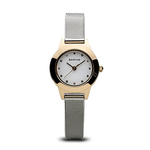 Bering Time 11125 ? 010���f�B�[�X�N���V�b�N�R���N�V����Watch with Mesh Band and scratch resistant�T�t�@�C�A�N���X�^���B�f���}�[�N�̐݌v�B