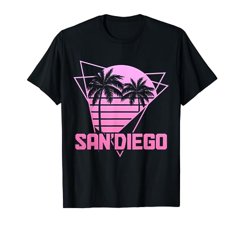 Playa de recuerdo de San Diego, California, estilo retro, vintage, surf de los 80 Camiseta