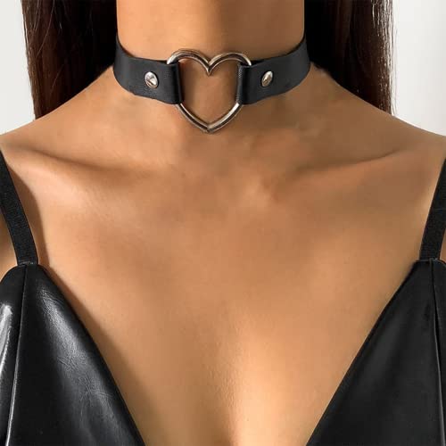 4Pcs Halloween Cool Steampunk Love Heart Shaped Gothic Goth Punk Rock Rivet Spike Studded PU Leather Choker Collar Necklace Sets for Women Lady Adjustable Cosplay Jewelry Night Club Party Costume Accessory Chocker Gift Black4