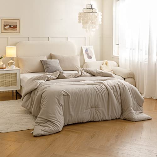Image of ROSGONIA Oversized King Comforter Oatmeal, 3pcs(1 Boho Comforter & 2 Pillowcases), Lightweight Oversized King Size Comforter Sets All Season Bedding