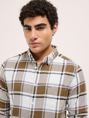 Image of THE Bear House Men's Checked Slim Fit Shirt