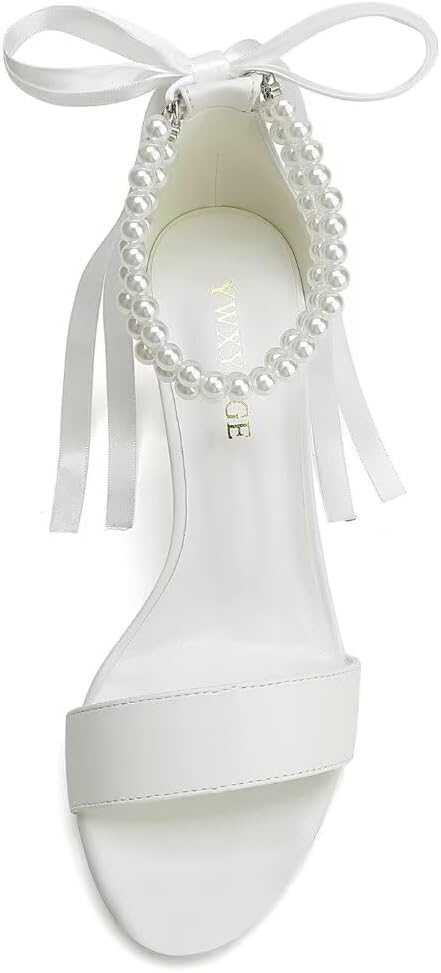 Ayollar poyabzalini shubhasiz yalash