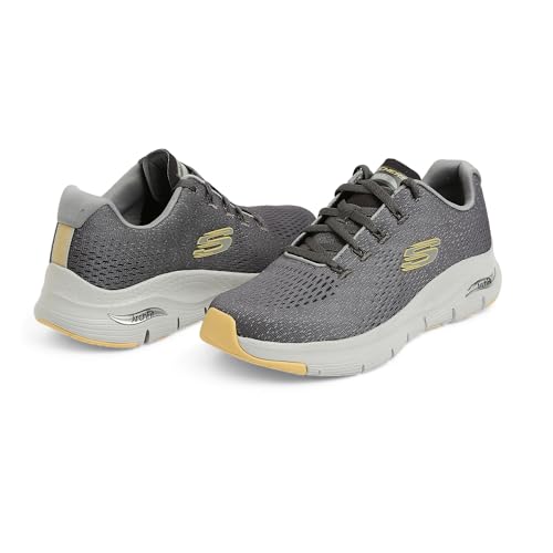 Image of Skechers Men Arch Fit Takar Sneakers
