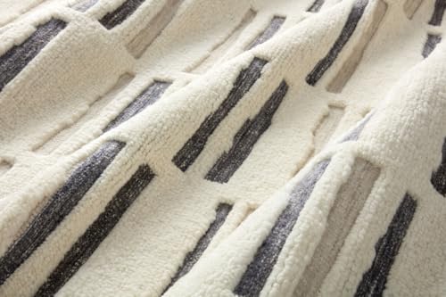 Image of Modern Pattern Wool Carpet with Loop Texture Yarn Anti Shedding Carpet Size 6x9 Feet C1 Ivory & Brown Color