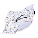 MANTA PARA UN BEBÉ PROTEGIDO: la manta para bebé con prácticos botones de presión proporciona una calidez protectora, gracias a la cual su hijo se siente seguro y protegido. Los tejidos utilizados garantizan un calor confortable y al mismo tiempo una circulación de aire adecuada. De uso universal para portabebés, sillas de coche para niños (90 cm x 90 cm)
