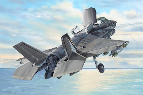 TRUMPETER 03232 1/32 US Marine Corps F-35B Lightning Plastic Model