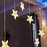 ⭐ 【Sternenlicht】: 8 Riesen-Sterne aus Kunststoff mit doppelseitigem 3D-Hohl-Design. Insgesamt 80 Lampen, jeder Stern hat 10 LEDs inklusive 1 blinkendes Licht.
