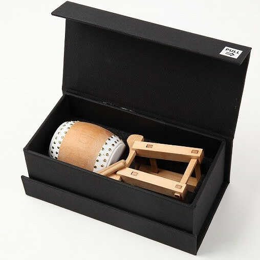Amazon.co.jp: ミニチュア楽器 長胴太鼓 （直径：4～6cm）フィギュア