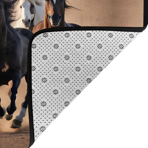 Tapis motif chevaux antidérapant pour sécuriser et réchauffer votre chambre - 5