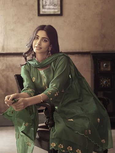 Image of INDO ERA Cotton Blend Women's Embroidered Straight kurta and pant with dupatta set