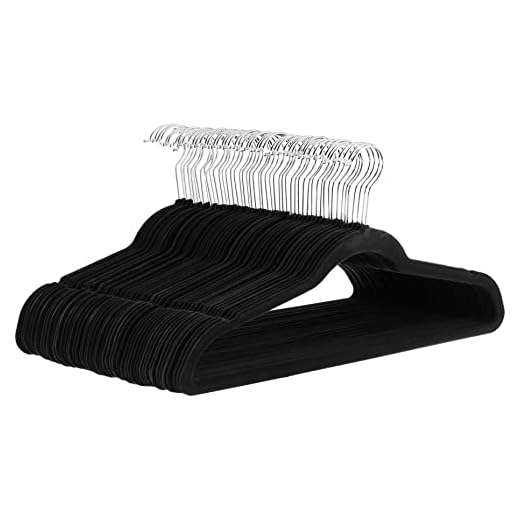 Amazon Basics Velvet Suit Hangers