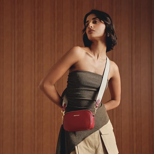 Image of Miraggio Beck Crossbody Bag With Adjustable & Detachable Wide Sling Strap | Solid Sling Bag