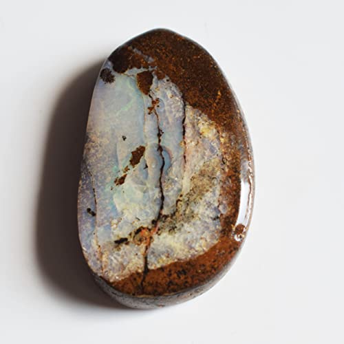 Opale rocheuse du Queensland, gemme d'exception 40x24mm pour haute joaillerie