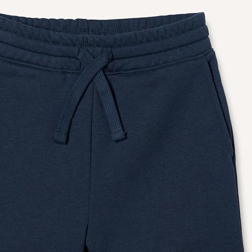 Image of Amazon Essentials Boys and Toddlers' Relaxed Fit Sweatshirt and Shorts Set