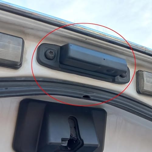 Interrupteur d'ouverture du hayon arrière bloqué : solution coffre LC200 - 5