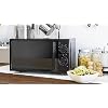 Cecotec-Microondas-All-Black-Grill-700-W-de-Potencia-Capacidad-de-20l-Grill-de-900-W-9-Niveles-Funcionamiento-Temporizador-30-min-Modo-Descongelar-Acabado-Negro