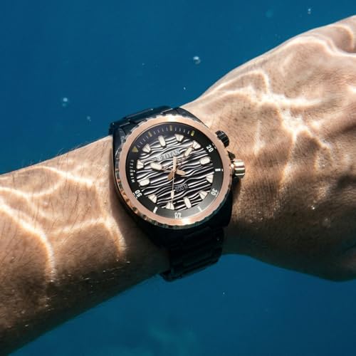 Image of Titan Zero Hour Diver's 200m Analog with Black Dial Black Stainless Steel Strap Watch for Men - 10068KM02