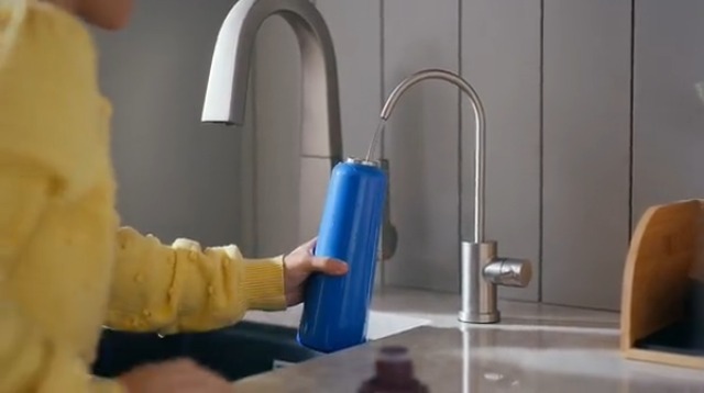HIDOLATRAL　THEODOL Tops MONOTONE GO Single-Handle Faucet - 1.2 GPM - Semi-Vessel | TOTO USA