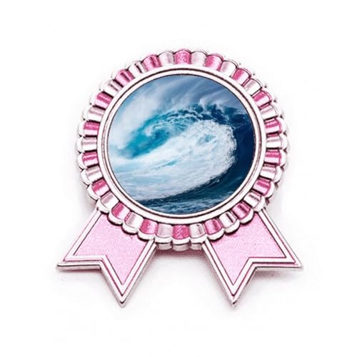 Broche eau de mer et vague blanche pour sublimer un manteau en hiver