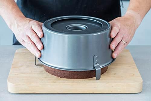 Chicago Metallic, Ring-Shaped Cake Tin with Loose Base, Angel Food Cake Tin, Non-Stick Carbon Steel, 25 cm (10"), Grey