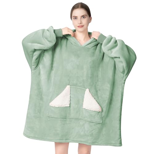 Touchat Wearable Blanket Hoodie, Oversized Sherpa Blanket Sweatshirt with Hood Pocket and Sleeves, Gifts Hooded Blanket for Adult Women Men (Green)