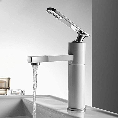 Robinet d'évier mitigeur monotrou pour une salle de bain moderne et épurée