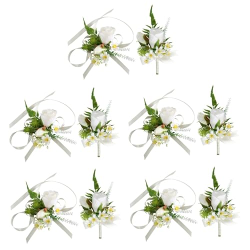 Boutonnière de mariage en soie pour sublimer votre costume de cérémonie