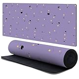 Multifonction - Une véritable solution tout-en-un, ce tapis de bureau fait office de tapis de souris, de protection pour le bureau et d'outil d'organisation. Son design spacieux accueille votre ordinateur portable gaming, clavier sans fil, souris sans fil et autres accessoires tout en offrant une surface à faible friction pour des performances optimales.