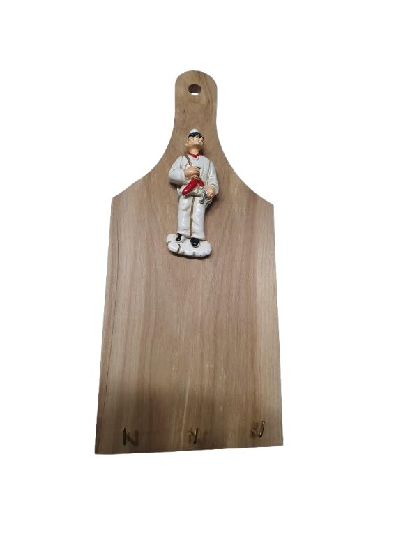 Planche en bois porte-clés pour optimiser l'espace de votre cuisine