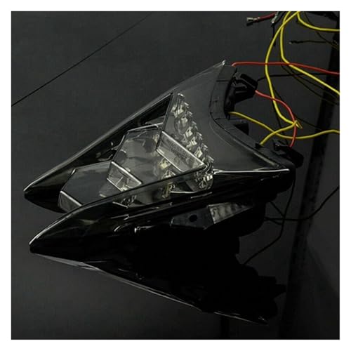 Luz trasera de motocicleta soluciona problemas de visibilidad con intermitentes LED 4