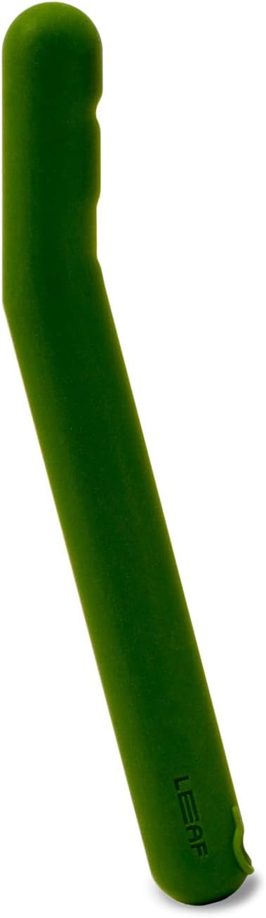 Leaf Shave | Leaf Dermaplaner Cover, Leaf Green - Silicone Travel Case