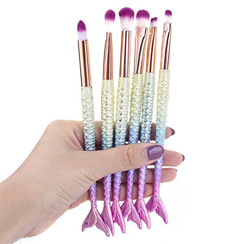 Pinceaux de maquillage sirène pour appliquer le fond de teint sans traces