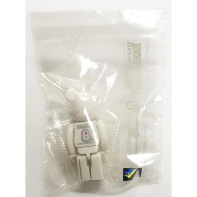MEDICOM TOY - 抽プレ 限定88体? 横浜ウォーカー 8周年記念 100%ベア Amazon | 当選品 88体限定 ベアブリック 横浜ウォーカー 8周年