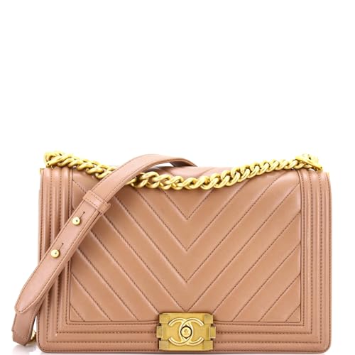 Pre-Loved Boy Flap Bag Chevron Lambskin New Medium, Neutral