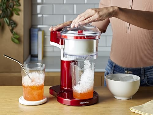 Foto von Ariete 78 Sweet Granita, Selbstgemachte Granita-Maschine, 30 W, Eiszerkleinerungskorb, Edelstahlklinge, Rot