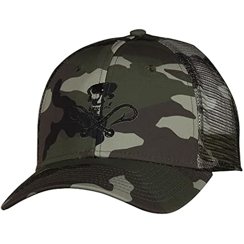 Salt Life Skull and Hooks Mesh Hat Cover