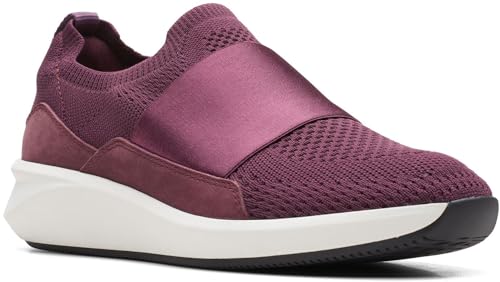 Clarks Women's Un Rio Knit Sneaker3