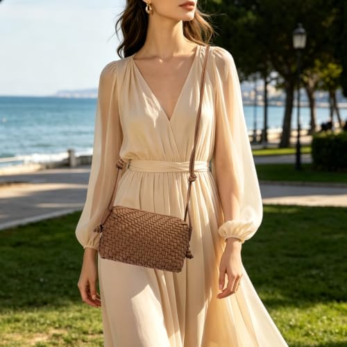 Image of Woven Crossbody Bag for Women,Small Handbag Cute Purse Vegan Leather Handmade Shoulderbag,Lightweight Tote Bag with Strap