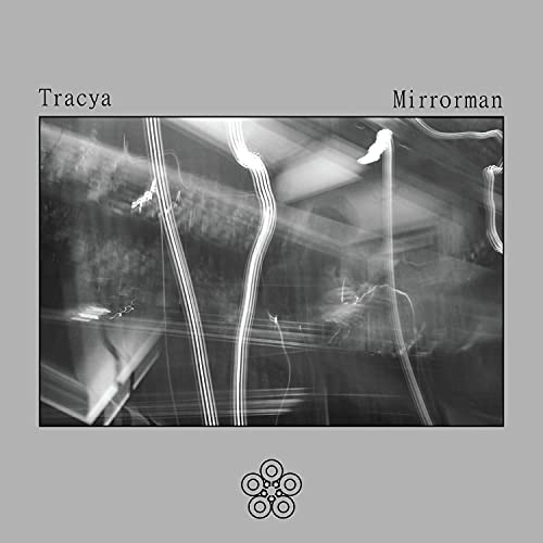 Mirrorman de Tracya en Amazon Music Unlimited