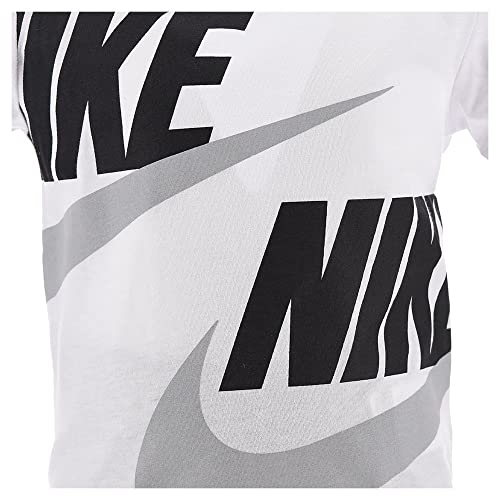 Image of Nike Sportswear T-Shirt and Cargo Shorts Set (Toddler /Little Kids)