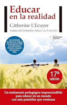 Paperback Educar en la realidad [Spanish] Book