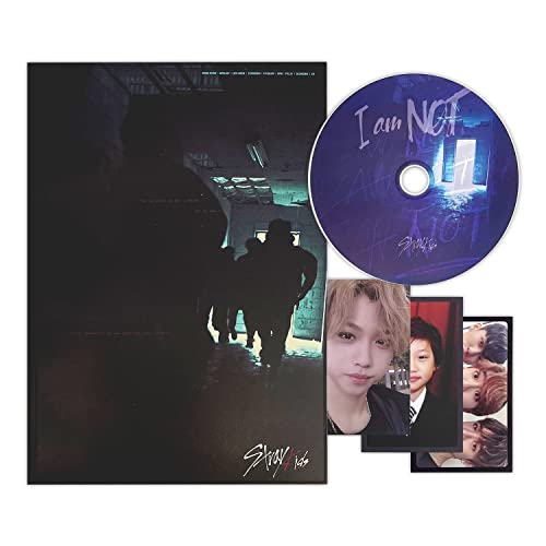 STRAY KIDS - 1st Mini Album - [I am NOT] (I AM Ver.) CD + Photobook + 3 Photocards + 2 Pin Button Badges