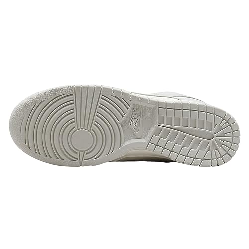 Image of Nike Women's Dunk Low Sneaker