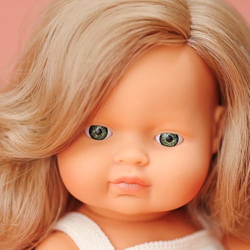 Miniland 38 cm Kobieta Blond Kaukaska Lalka. Wyprodukowano w Hiszpanii o smaku waniliowym. Anatomicznie poprawna kolekcja My Friends & Me