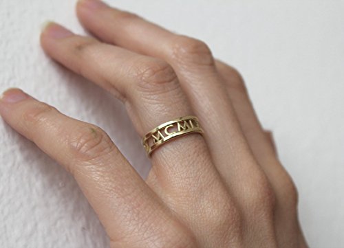 14k Gold Wedding Band, Roman Numerals Ring, Date Ring, Anniversary Ring, Wedding Ring, Mom Ring, Family Ring, Anniversary Gift