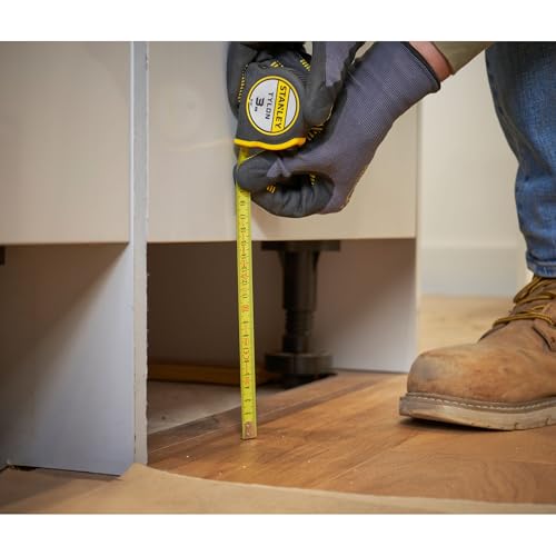 STANLEY Maßband Bandmass Tylon, 3 m, Tylon-Polymer Schutzschicht, verschiebbarer Endhaken, Kunststoffgehäuse 1-30-687